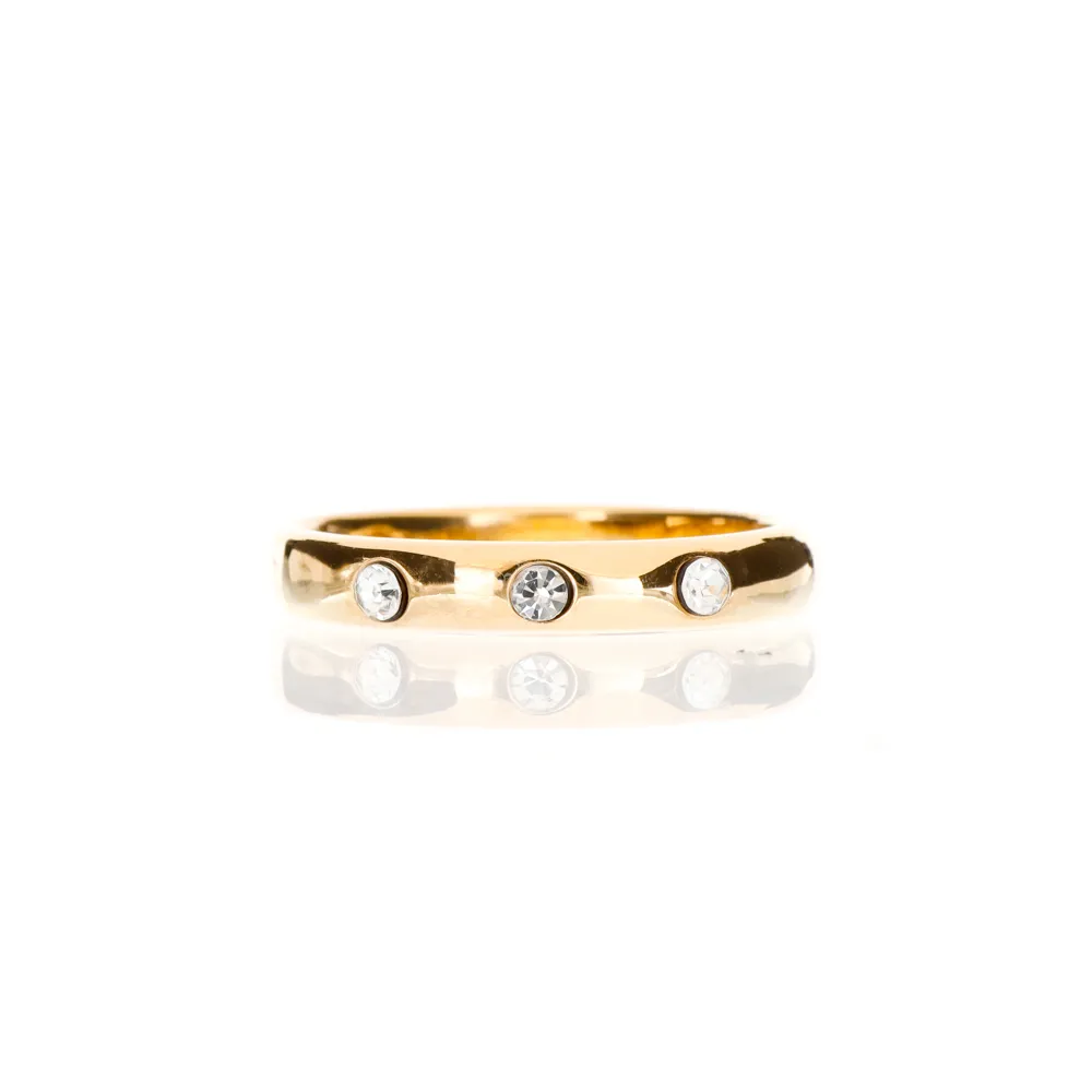 2023 Anillo Tríade
